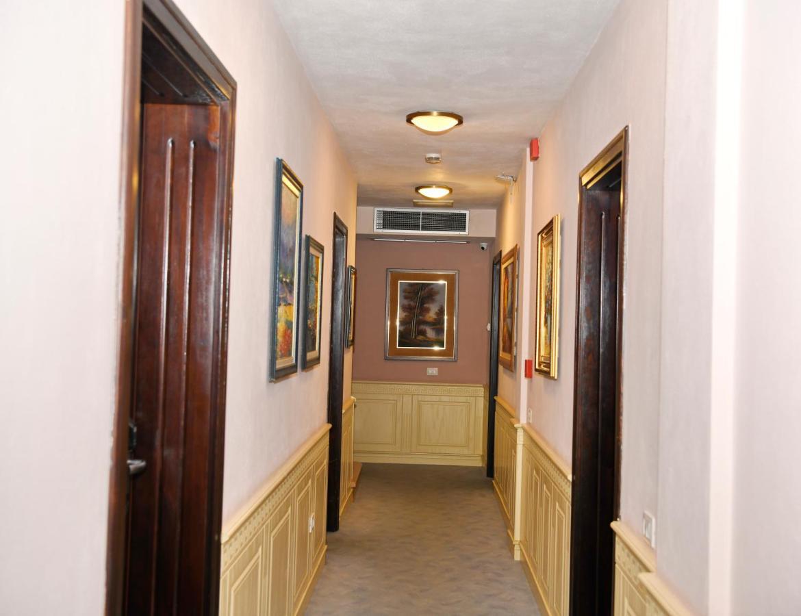 Restaurant Dreri Hotel Tirana