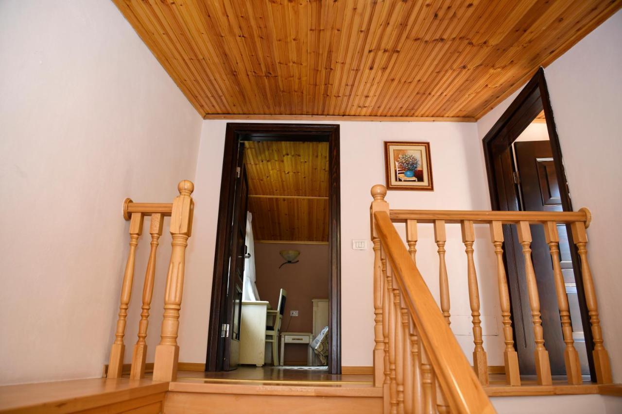 Restaurant Dreri 4* Tirana
