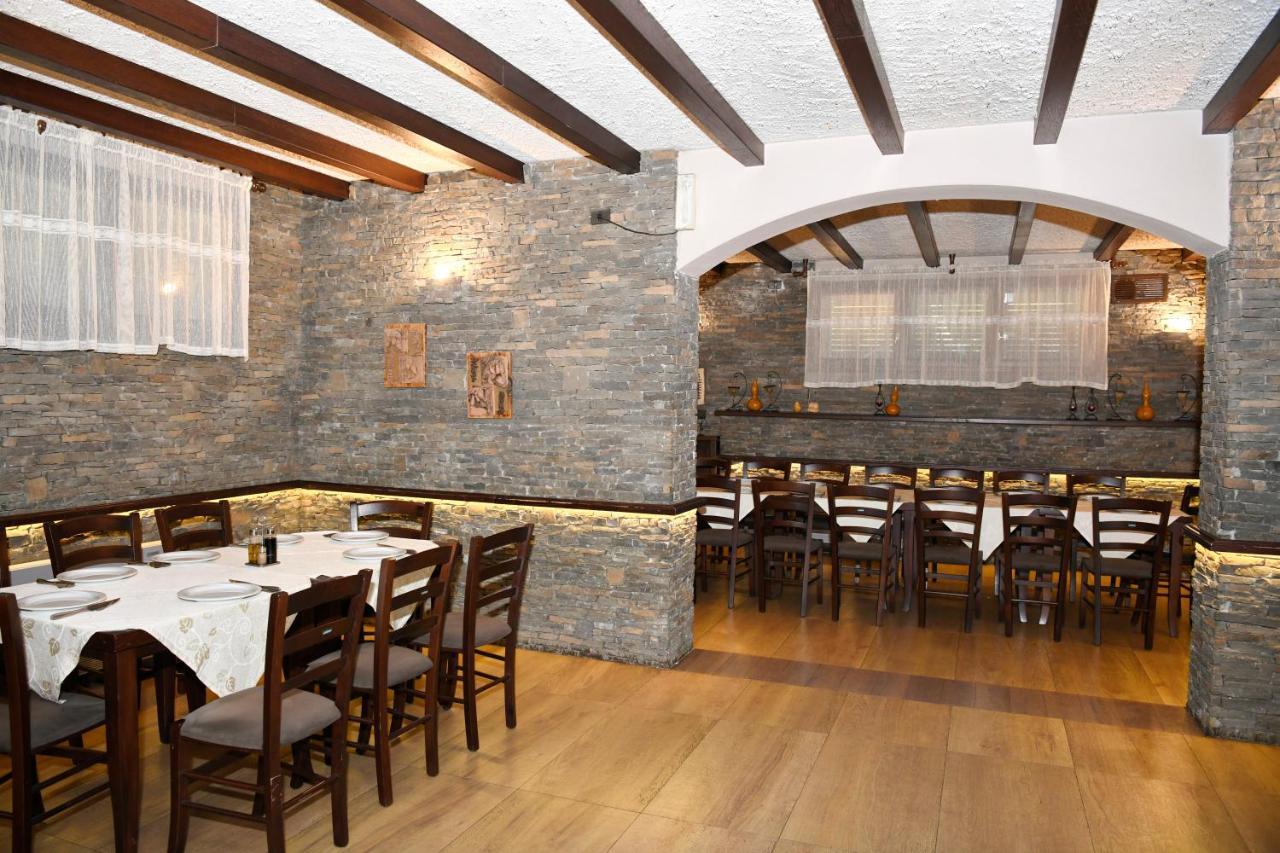 Hotel Restaurant Dreri 4*