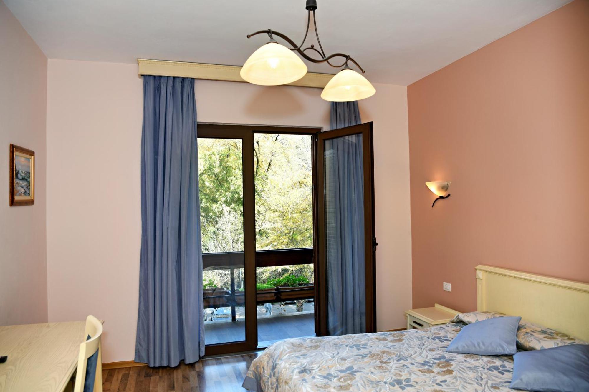 Restaurant Dreri Hotel Tirana